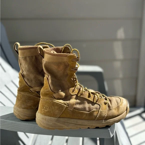 Danner Men's Resurgent Hot Boots - Coyote Brown - Picture 3 of 6